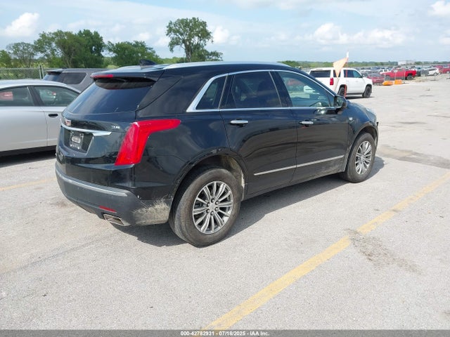 2017 CADILLAC XT5 1GYKNDRS3HZ217260 Photo 3