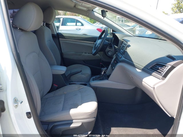 5NPD74LF2HH205449 Hyundai 2017