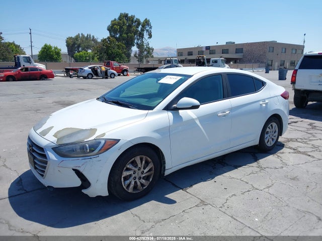 5NPD74LF2HH205449 Hyundai 2017