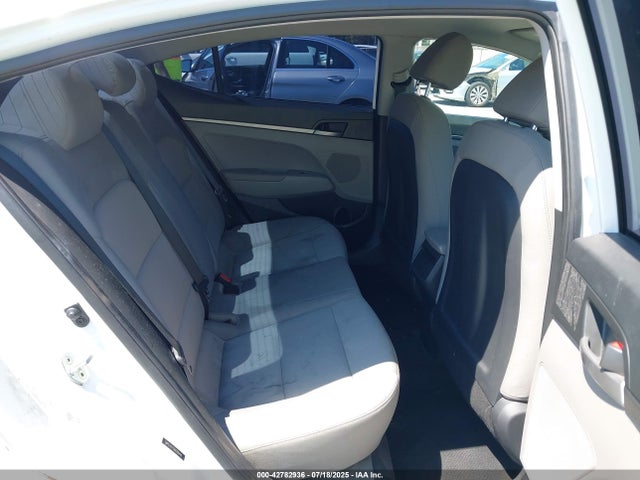 5NPD74LF2HH205449 Hyundai 2017