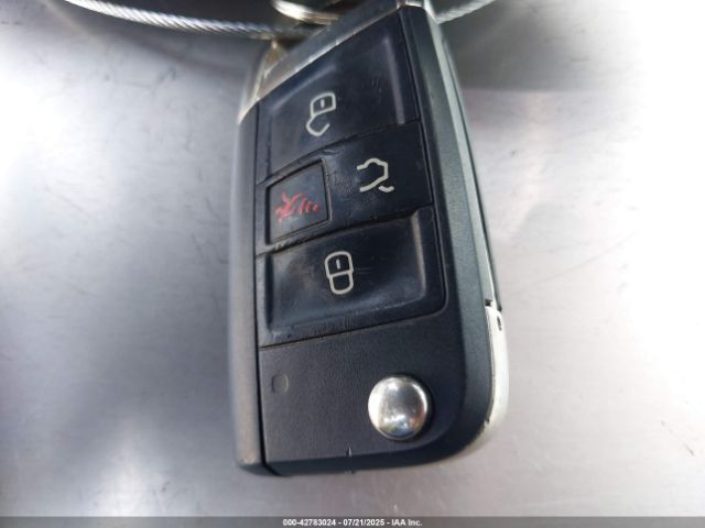 2016 VOLKSWAGEN GOLF GTI 3VW4T7AU5GM026276 Photo 10