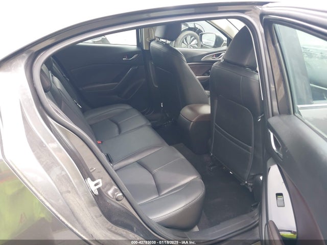 3MZBN1L76HM152976 Mazda pe