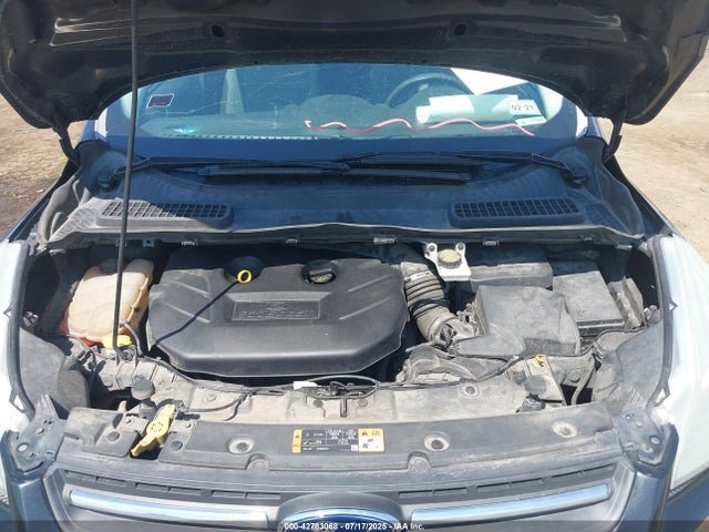 1FMCU9G92FUA10780 Ford 2015
