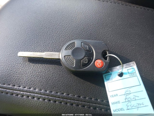 1FMCU9G92FUA10780 Ford 2015