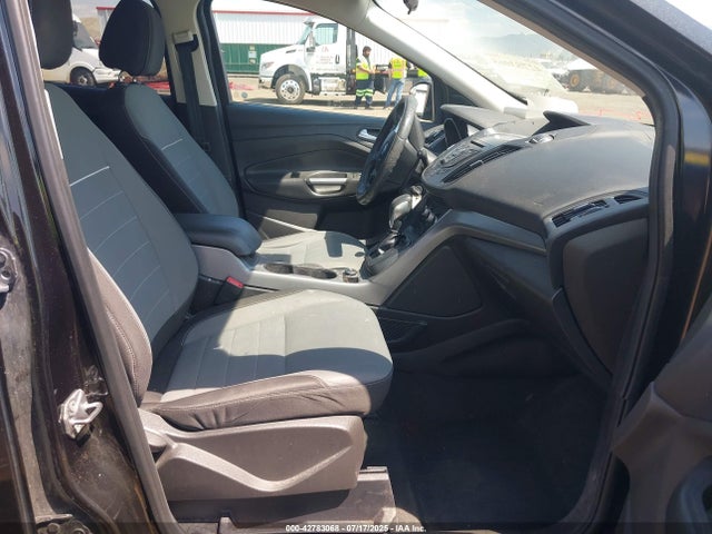 1FMCU9G92FUA10780 Ford 2015