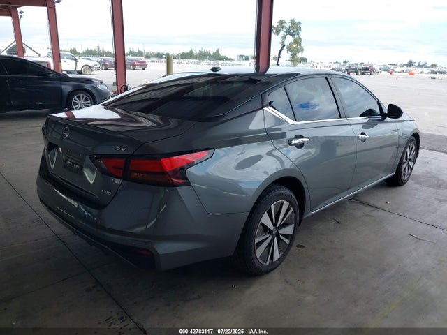 1N4BL4DW9NN325526 Nissan 2022