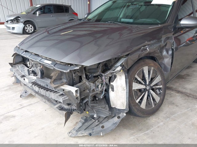 1N4BL4DW9NN325526 Nissan 2022