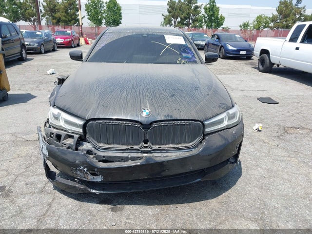 WBA53BH01MCF65097 BMW 530I