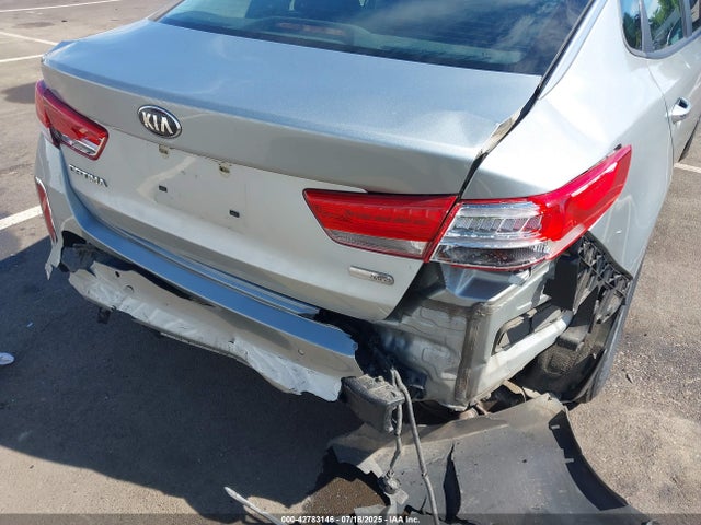 KNAGT4LC6H5007243 KIA 2017