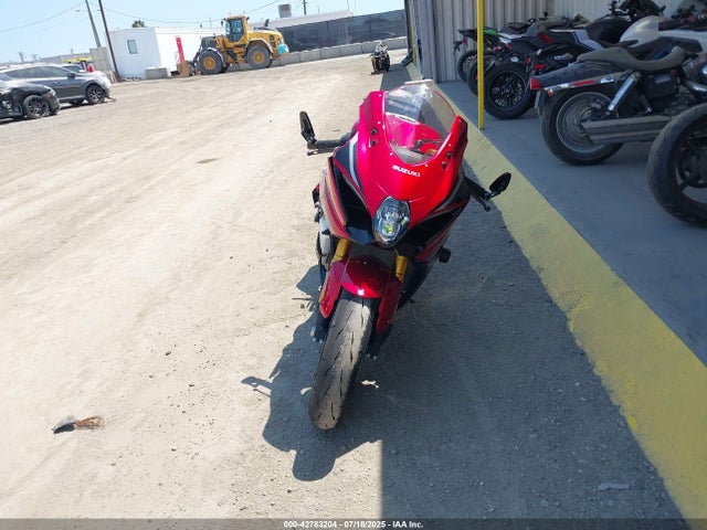 JS1DM11M9S7100115 Suzuki Dta2