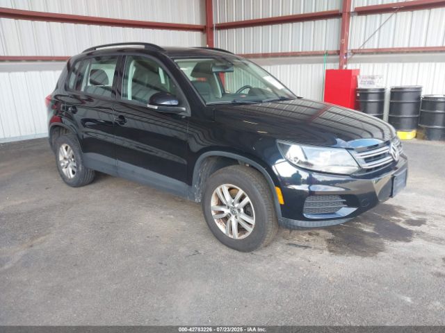 2016 VOLKSWAGEN TIGUAN WVGBV7AX8GW538964