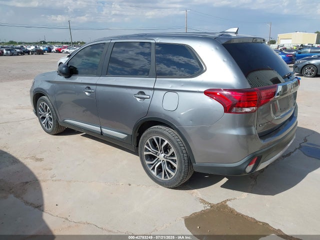 Mitsubishi mivec 2018 JA4AZ3A34JZ052081 Image 3