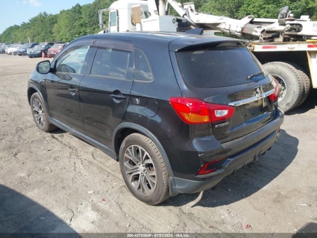 2018 MITSUBISHI OUTLANDER SPORT JA4AR3AU0JU022873 Photo 2