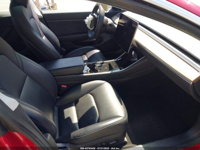 2020 TESLA MODEL 3 5YJ3E1EAXLF632127 Photo 4