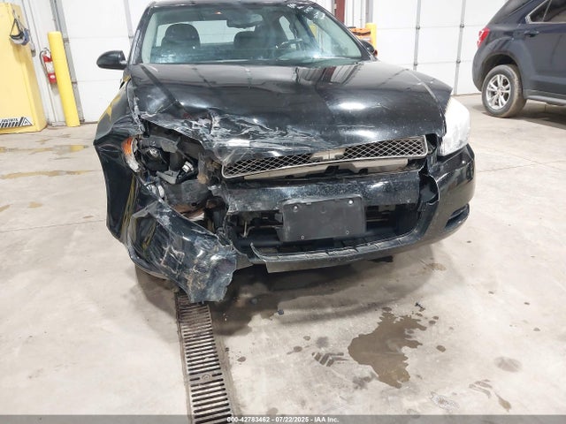 2G1WB5E31E1124240 Chevrolet lfx