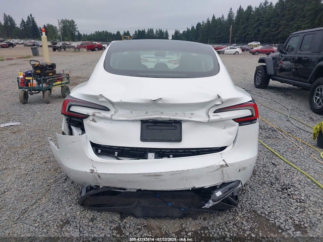 Tesla MODEL 3 2025 5YJ3E1EA0SF898318 Image 6