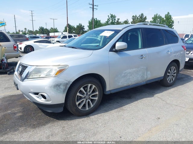 Nissan Pathfinder 2014 5N1AR2MM7EC622440 Image 2