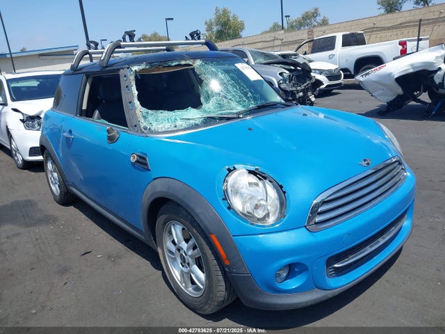 2013 MINI HARDTOP WMWSU3C58DT374590 Photo 0