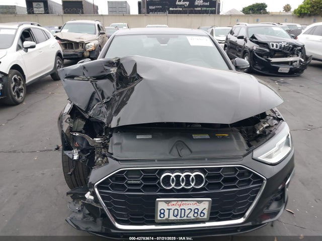 WAUDNAF42LA067083 Audi A4