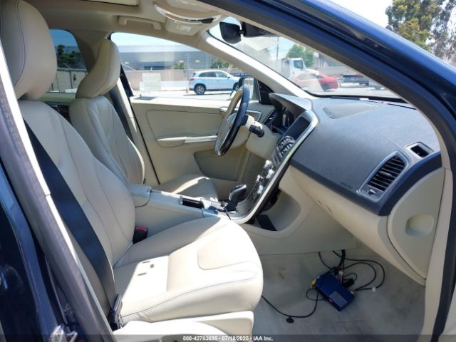 2015 VOLVO XC60 YV440MDK0F2685308 Photo 4