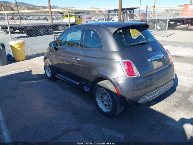 Fiat 2016 2016 3C3CFFGE5GT214189 Image 3