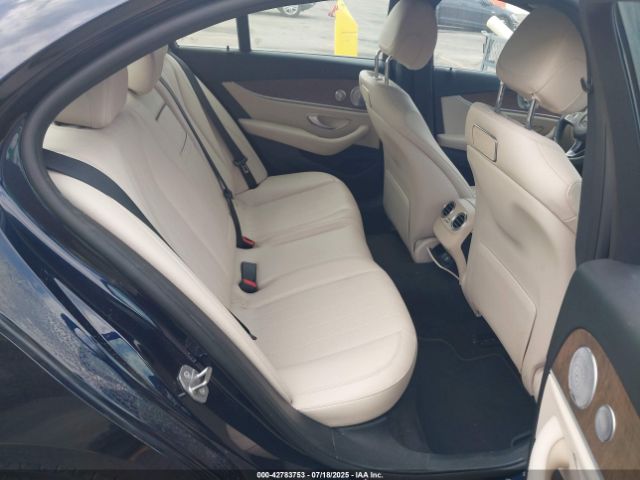 2018 MERCEDES-BENZ E 300 WDDZF4JB6JA365958 Photo 7