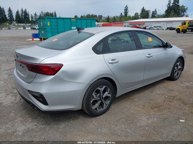3KPF24AD2KE099895 KIA mpi nu