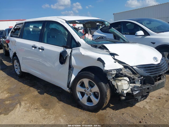 Aukcja sprzedaży 2017 Toyota Sienna L 7 Passenger, vin: 5TDZZ3DC8HS892087, numer aukcji: 42783809