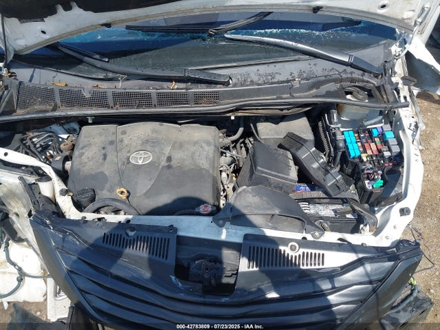 42783809 :رقم المزاد ، 5TDZZ3DC8HS892087 vin ، 2017 Toyota Sienna L 7 Passenger مزاد بيع