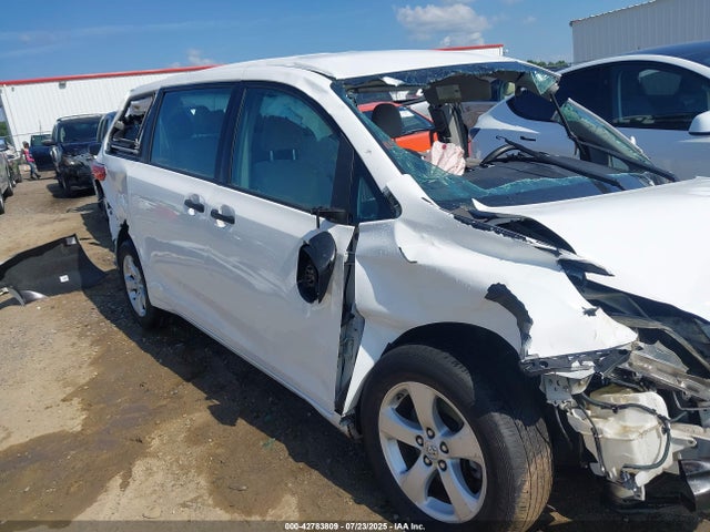 42783809 :رقم المزاد ، 5TDZZ3DC8HS892087 vin ، 2017 Toyota Sienna L 7 Passenger مزاد بيع