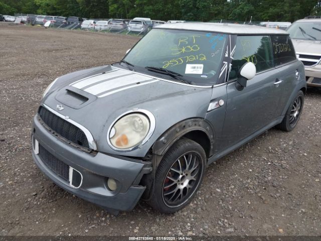 2007 MINI COOPER S WMWMF735X7TL87338 Photo 1