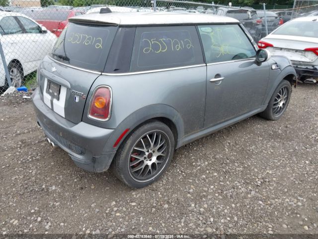 2007 MINI COOPER S WMWMF735X7TL87338 Photo 3