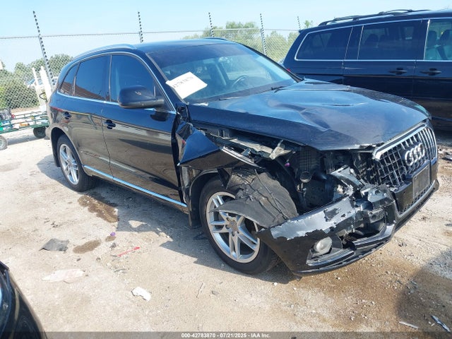 2014 AUDI Q5 WA1CMAFP7EA107084 Photo 0