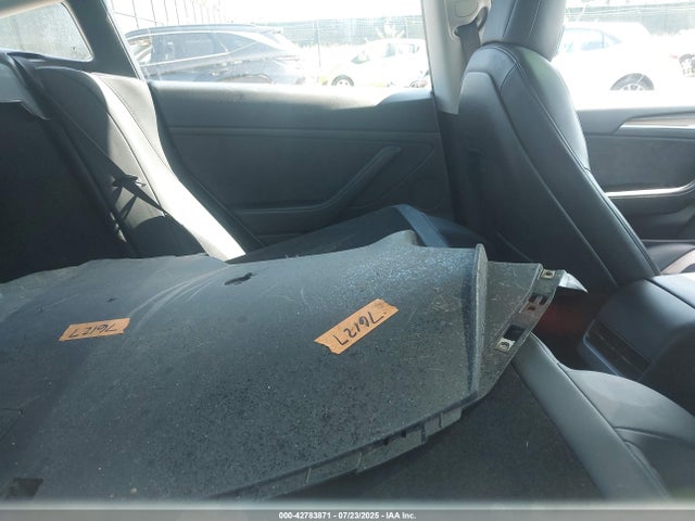 2021 TESLA MODEL 3 5YJ3E1EA0MF085614 Photo 7