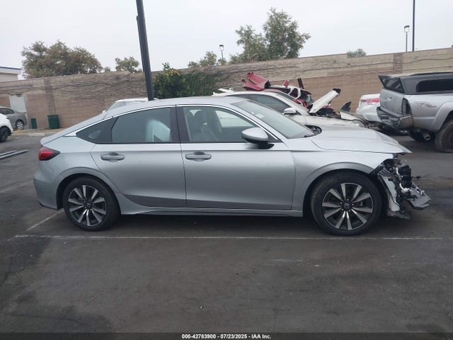 Honda l15b7 2024 19XFL1H77RE008366 Image 14