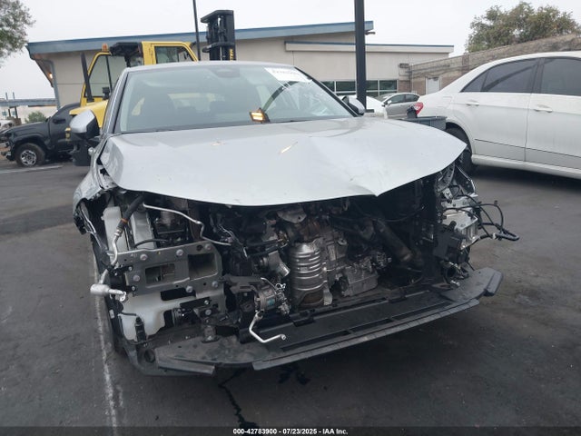 Honda l15b7 2024 19XFL1H77RE008366 Image 6
