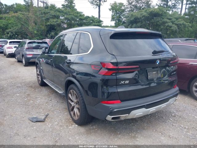 2024 BMW X5 5UX23EU06R9S21729 Photo 2