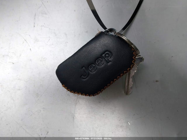 1C4HJXDN3MW546325 Jeep 2021