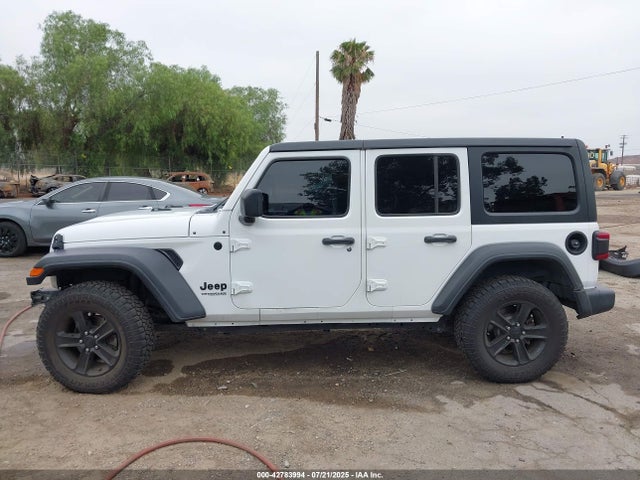 1C4HJXDN3MW546325 Jeep 2021