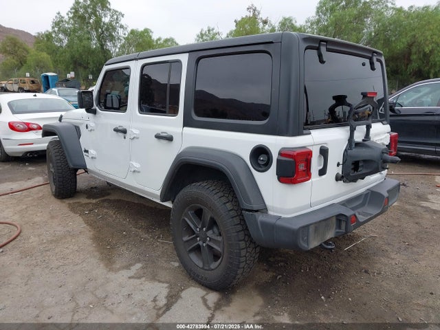 1C4HJXDN3MW546325 Jeep 2021