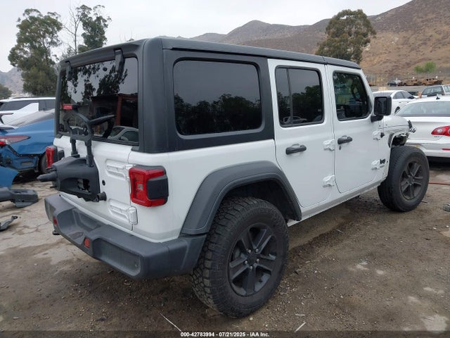1C4HJXDN3MW546325 Jeep 2021