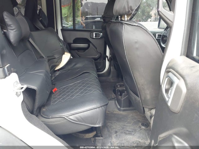 1C4HJXDN3MW546325 Jeep 2021