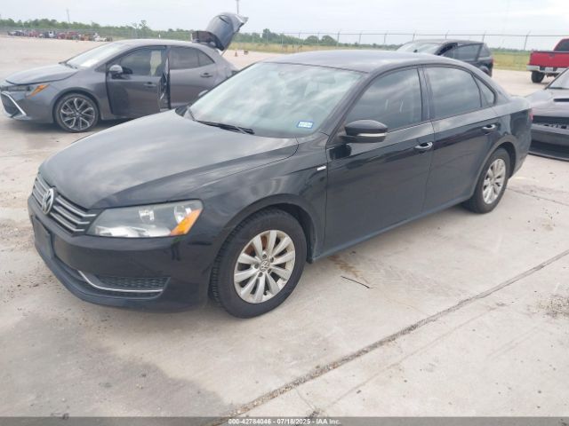 2014 VOLKSWAGEN PASSAT 1VWAT7A38EC071608 Photo 1