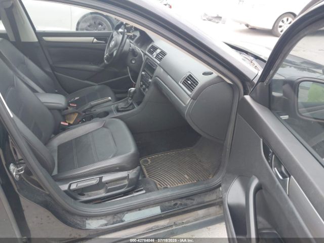 2014 VOLKSWAGEN PASSAT 1VWAT7A38EC071608 Photo 4