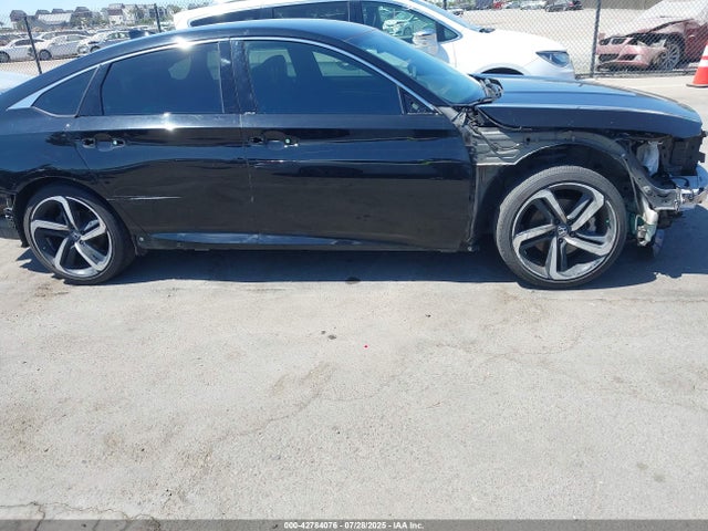 1HGCV1F35NA045542 Honda l15be