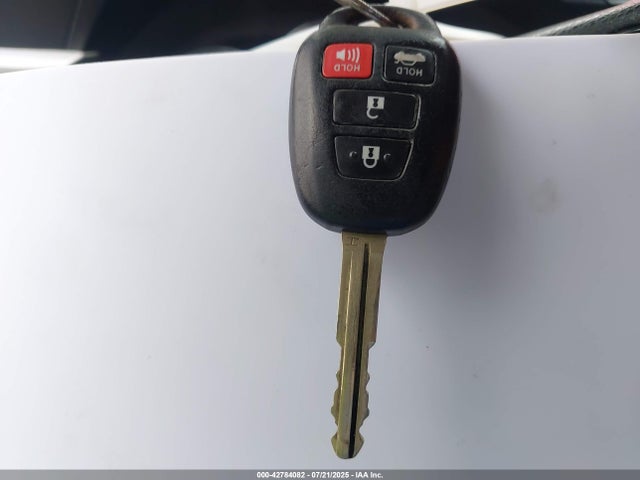 Toyota 2zr-fe 2015 2T1BURHE4FC392433 Image 11
