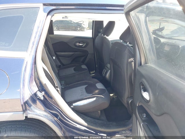 1C4PJLAB6FW684197 Jeep 2015