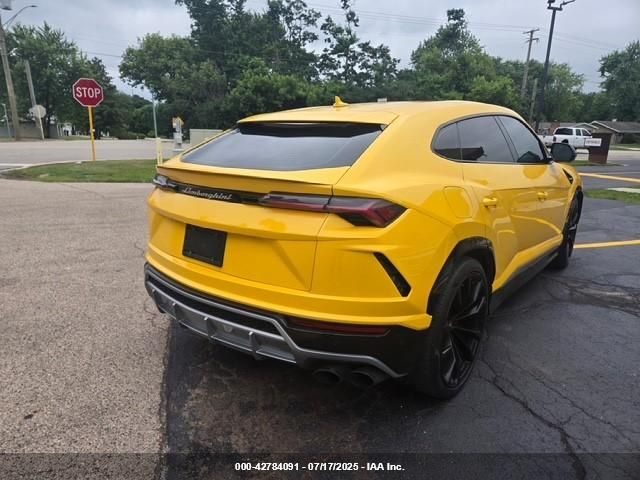 2019 LAMBORGHINI URUS ZPBUA1ZL5KLA05951 Photo 3