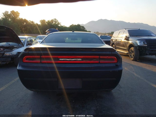 2C3CDYBT2EH112023 Dodge Challenger