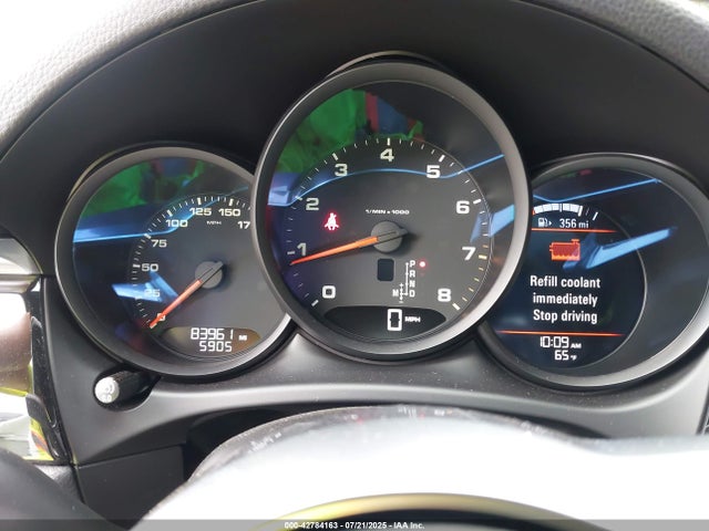 Porsche Macan 2018 WP1AA2A50JLB20886 Image 7